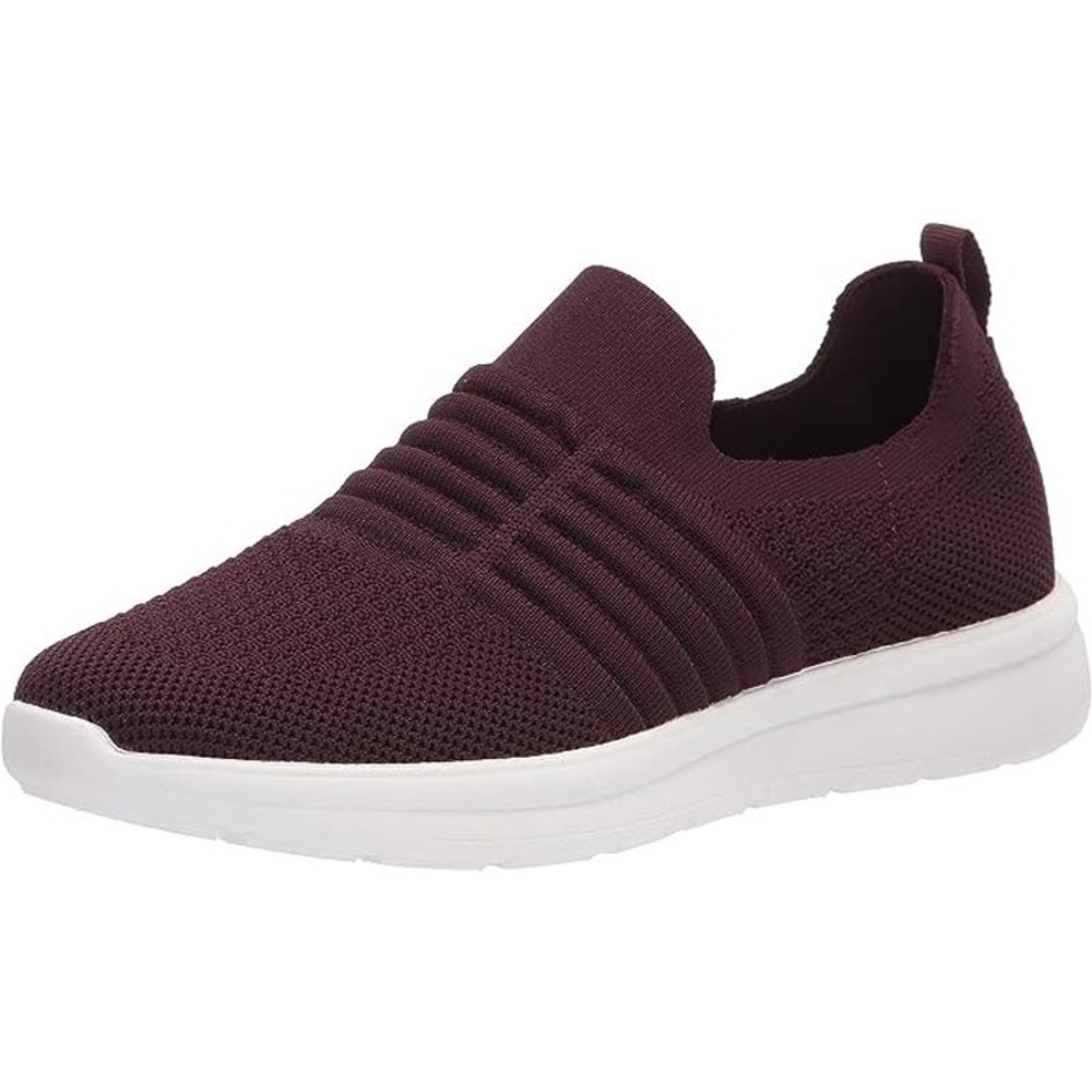 Clarks Women's Ezera Walk Sneaker Size 9 Red